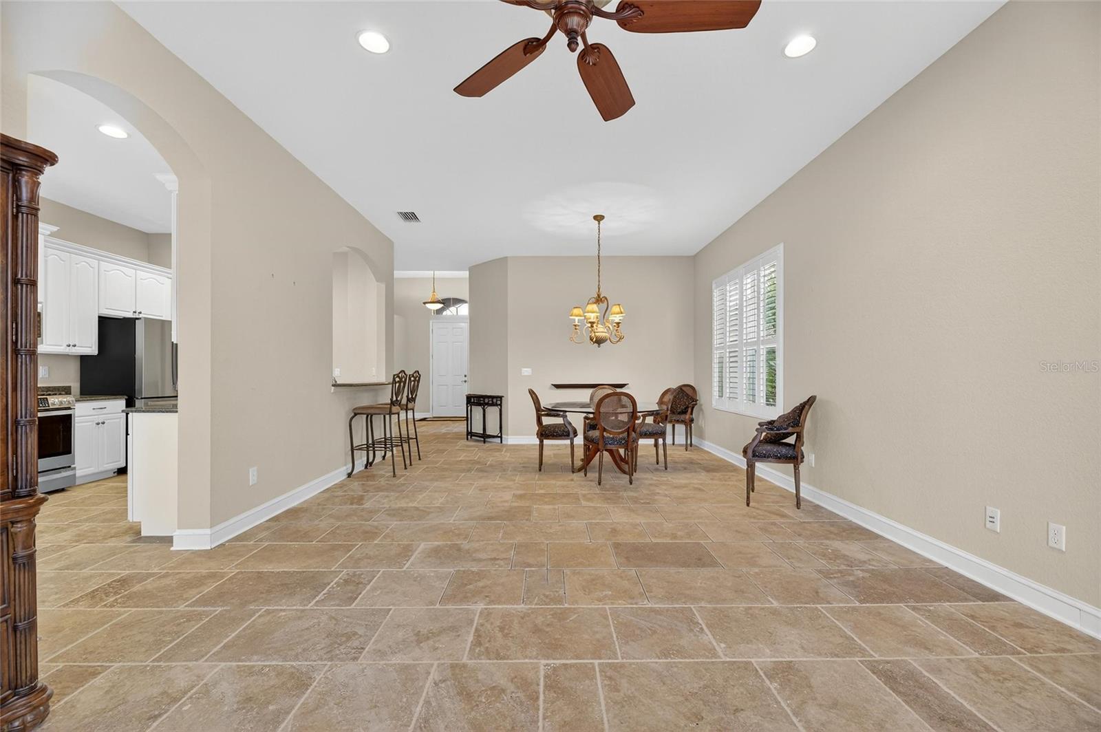 1039 EMERALD DUNES DR, SUN CITY CENTER, FL, 33573