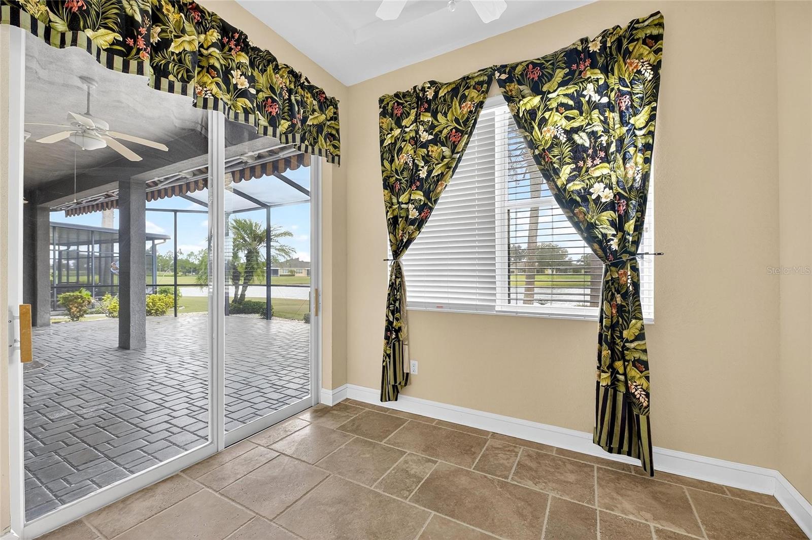 1039 EMERALD DUNES DR, SUN CITY CENTER, FL, 33573