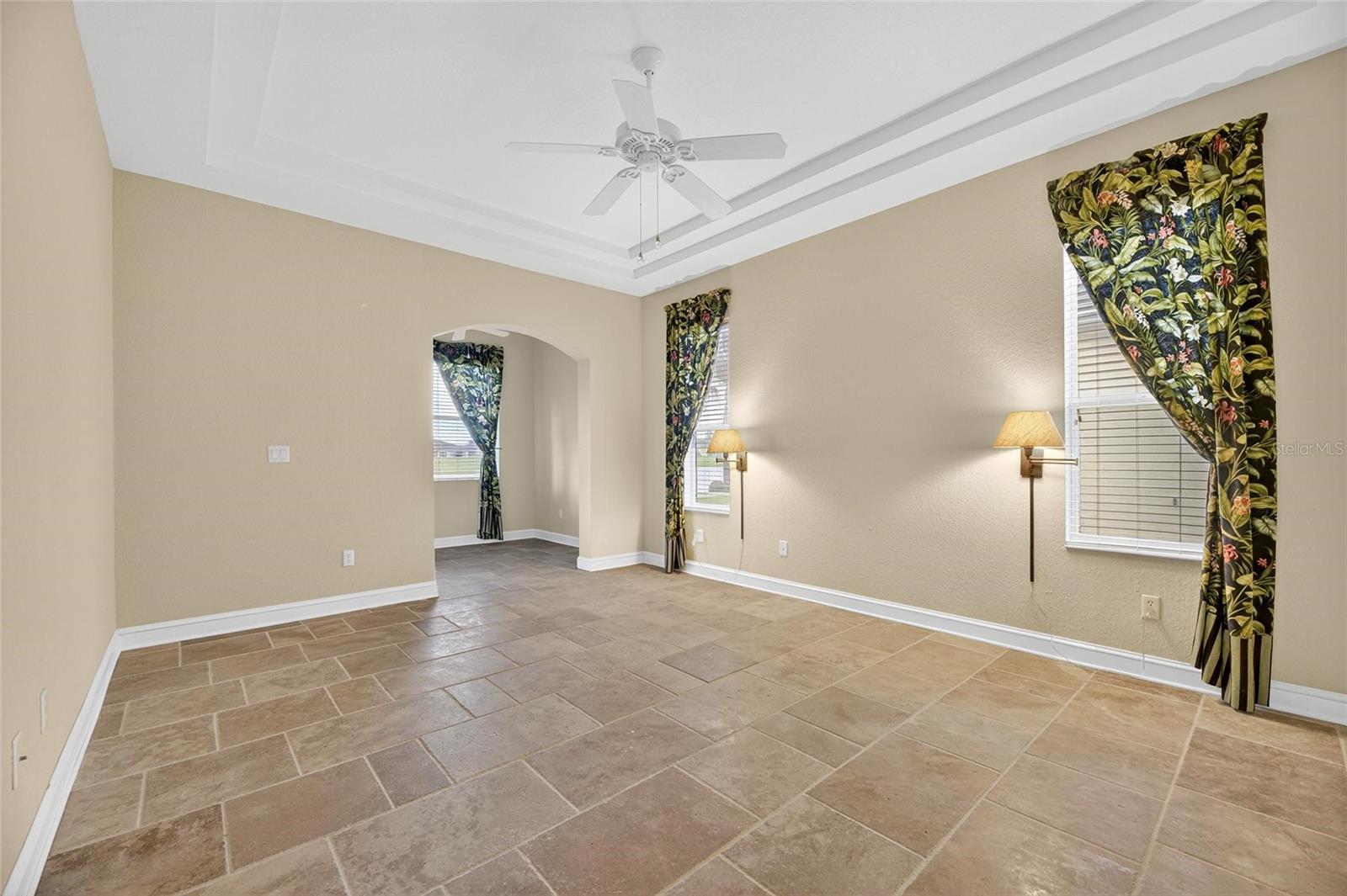 1039 EMERALD DUNES DR, SUN CITY CENTER, FL, 33573