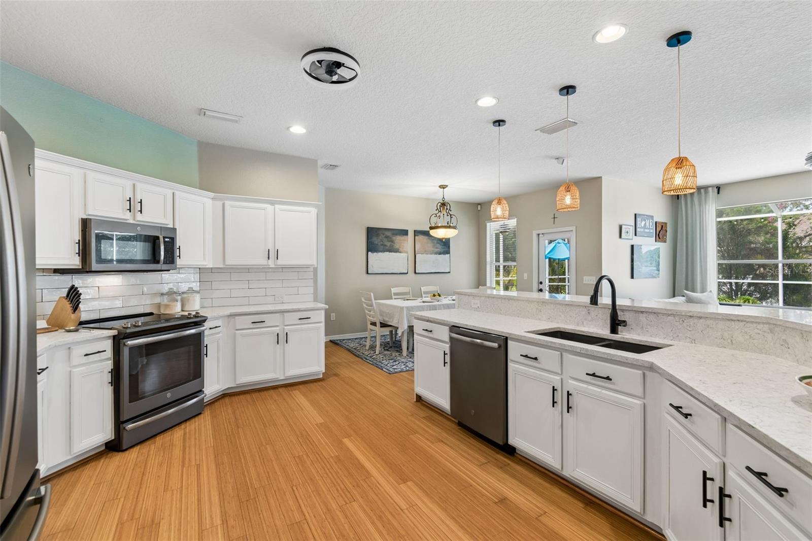 10901 WILDCAT DR, RIVERVIEW, FL, 33579