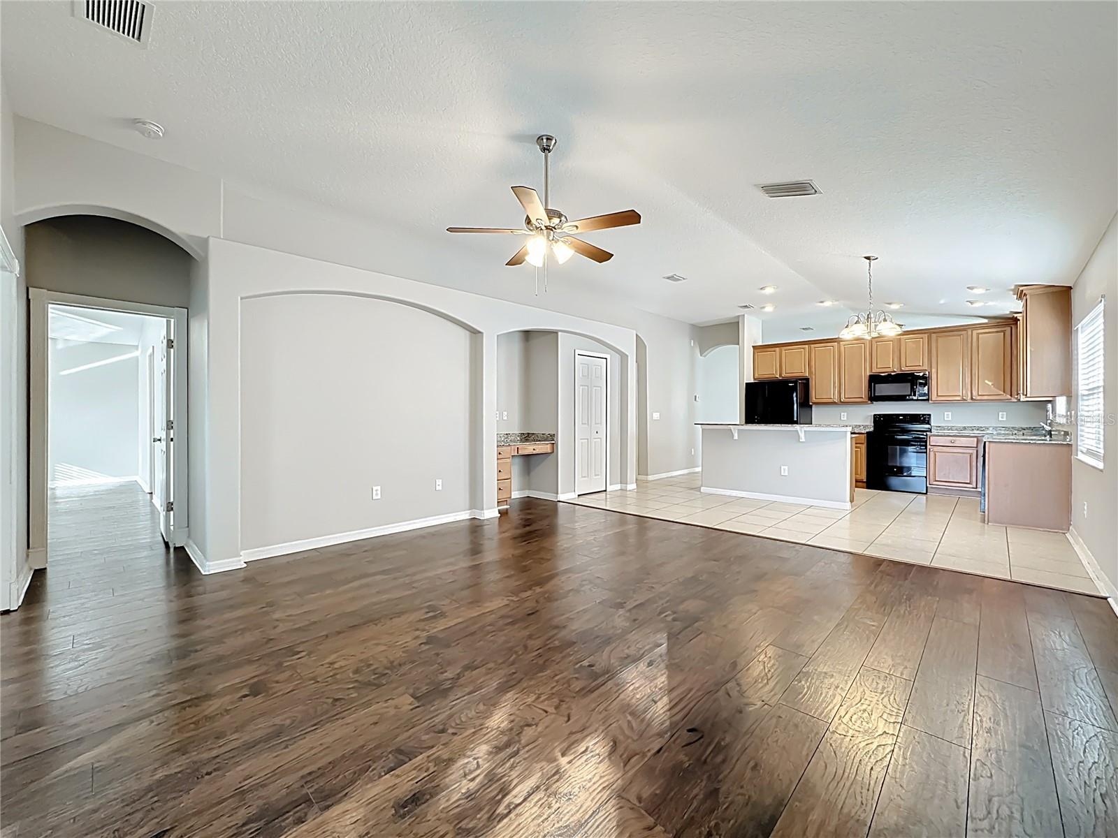 15448 LONG CYPRESS DR, RUSKIN, FL, 33573