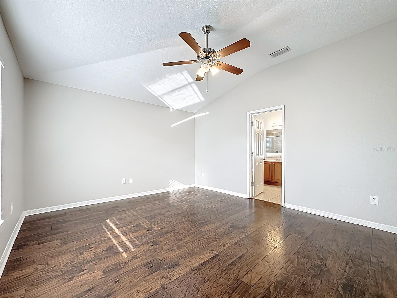 15448 LONG CYPRESS DR, RUSKIN, FL, 33573