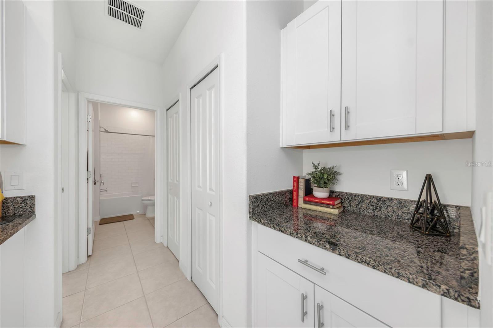 4732 TUSCAN LOON DR, TAMPA, FL, 33619