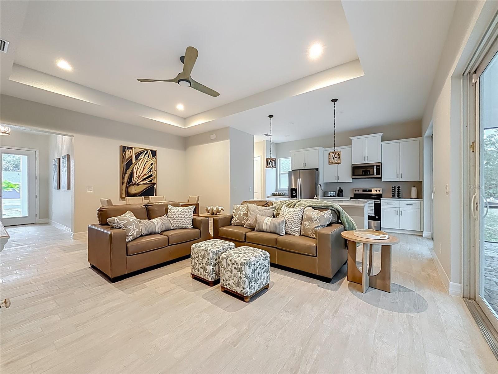 107 SWAN DR, ROTONDA WEST, FL, 33947