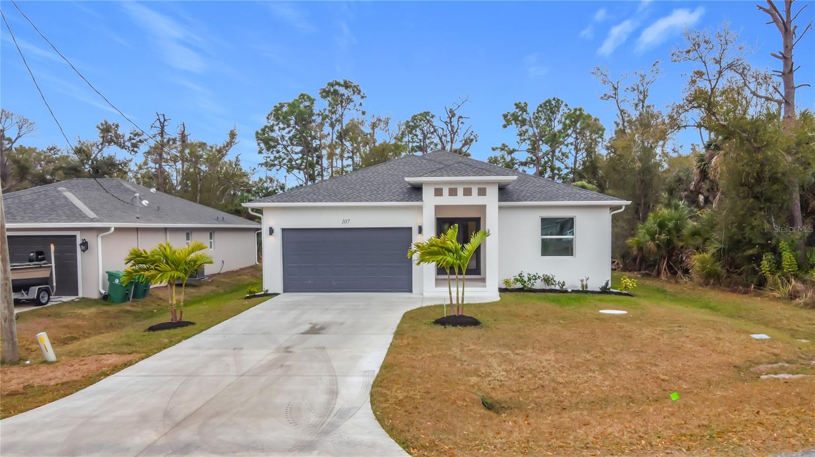 107 SWAN DR, ROTONDA WEST, FL, 33947