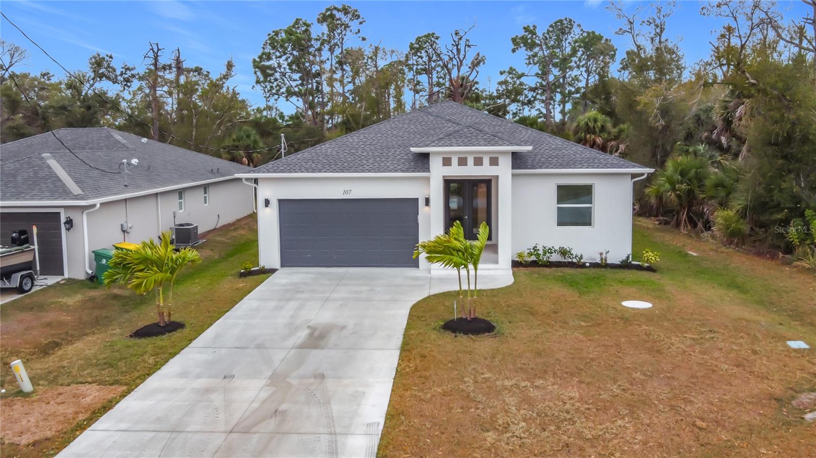 107 SWAN DR, ROTONDA WEST, FL, 33947