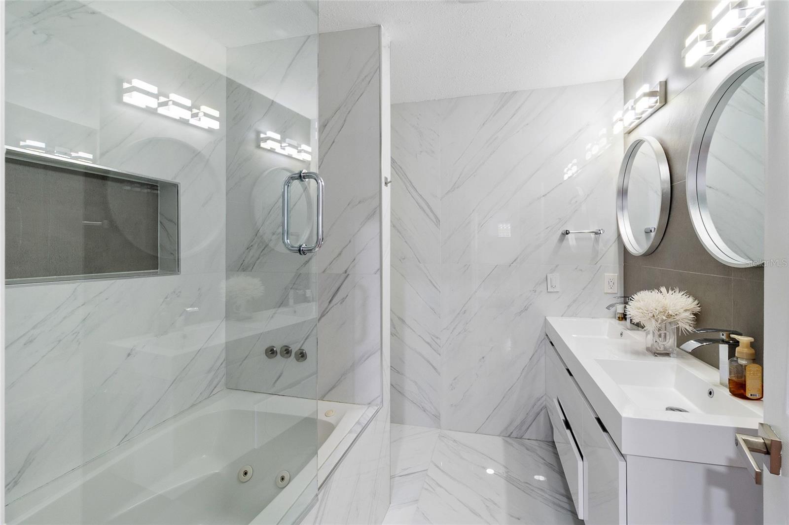 1966 SANDRA DR, CLEARWATER, FL, 33764