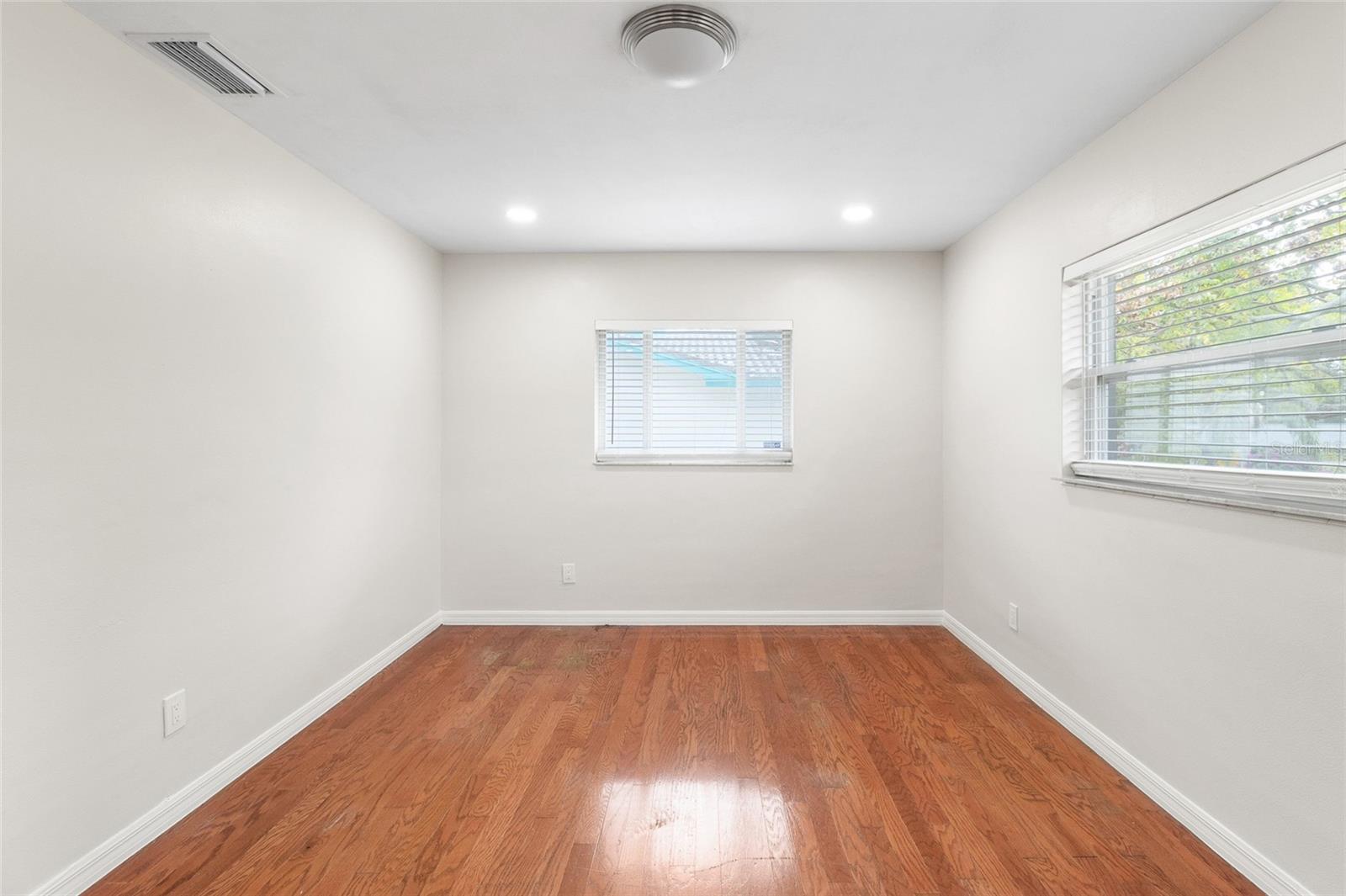 1966 SANDRA DR, CLEARWATER, FL, 33764