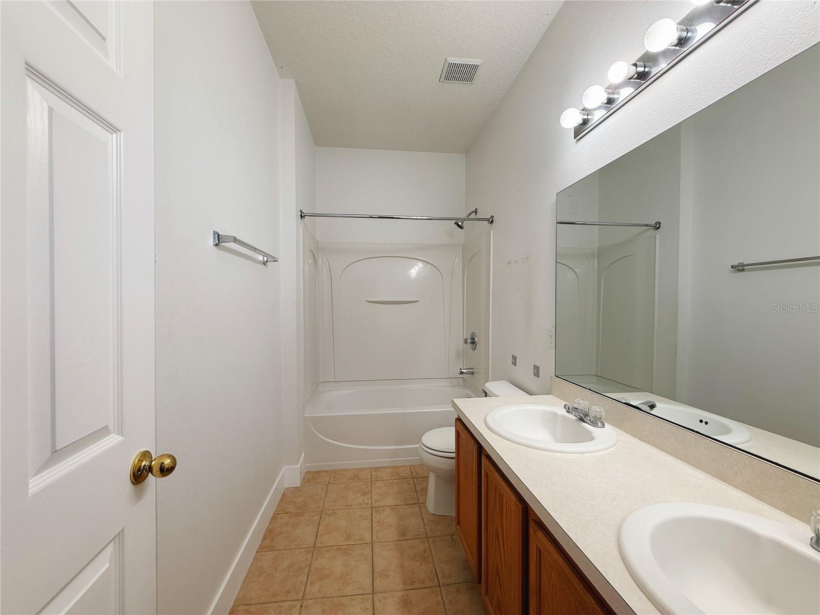 194 SAND RIDGE DR, DAVENPORT, FL, 33896