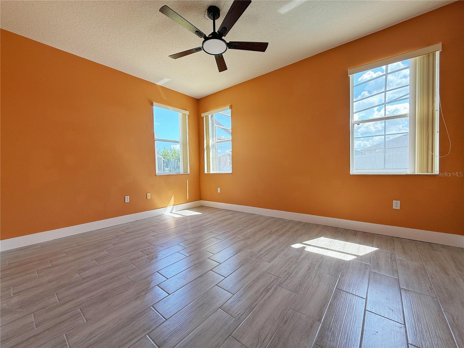 194 SAND RIDGE DR, DAVENPORT, FL, 33896