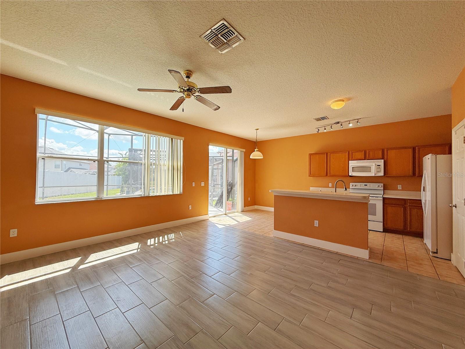 194 SAND RIDGE DR, DAVENPORT, FL, 33896