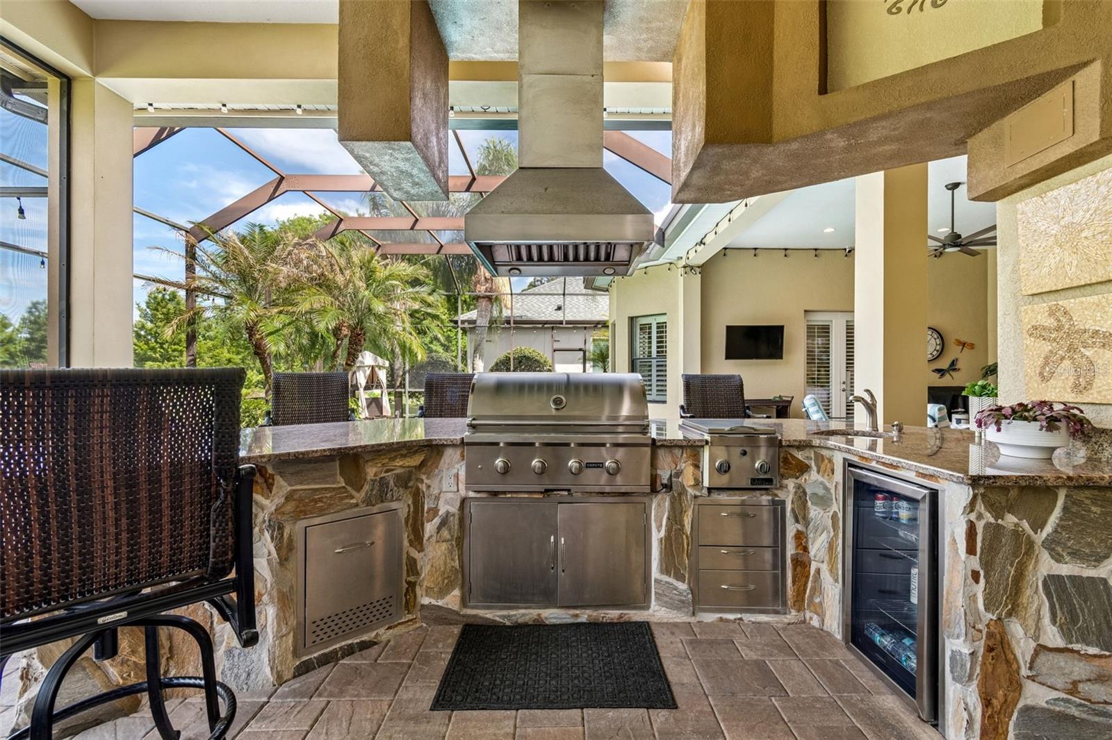 21227 SKY VISTA DR, LAND O LAKES, FL, 34637