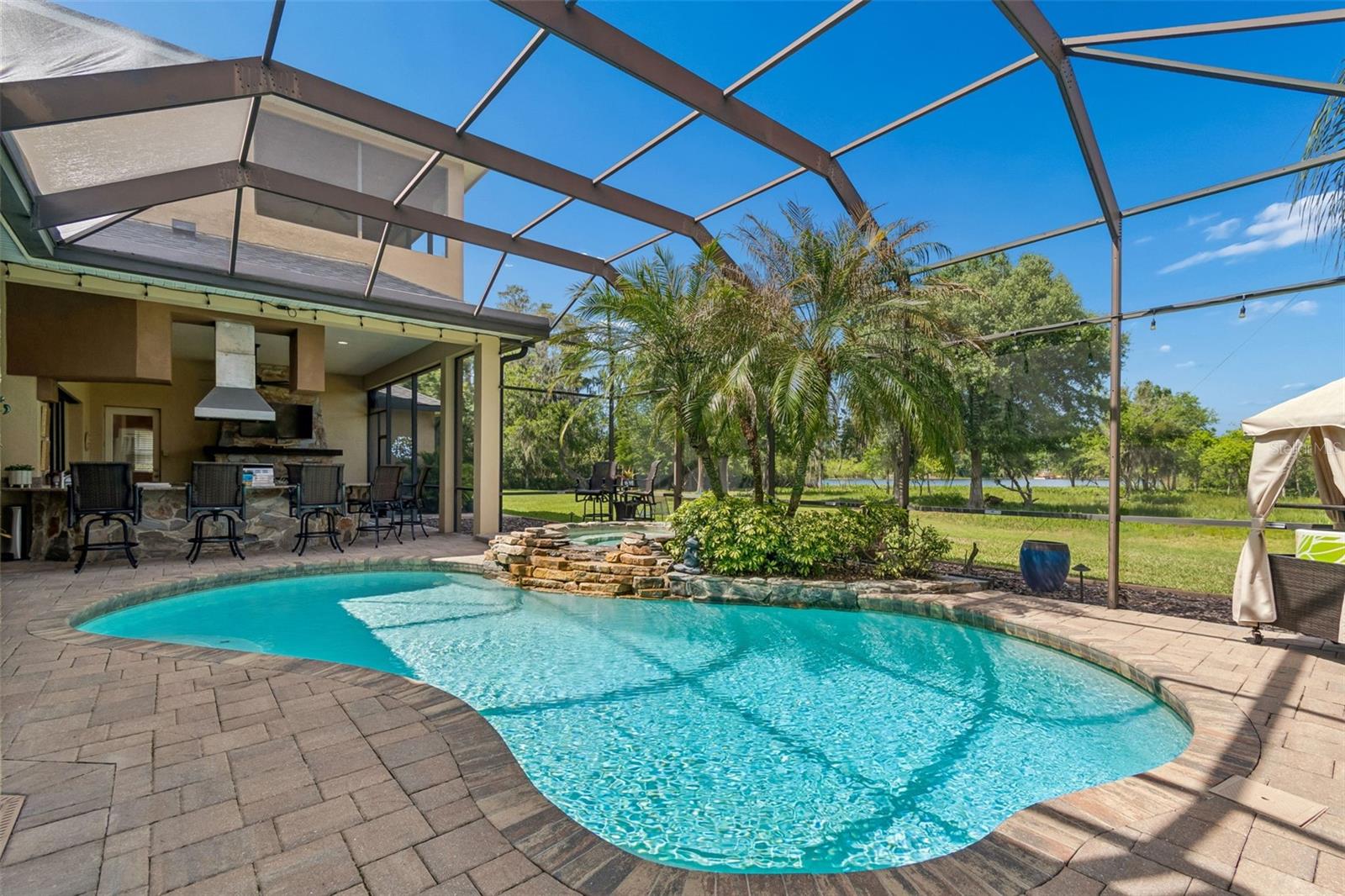 21227 SKY VISTA DR, LAND O LAKES, FL, 34637