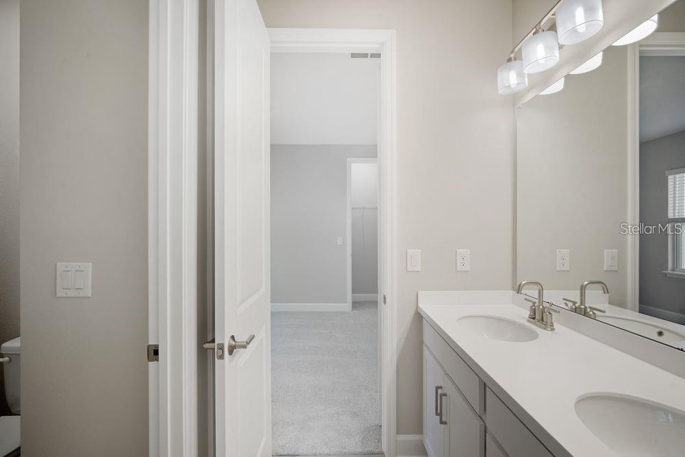 1572 TRAILHEAD LN, ZEPHYRHILLS, FL, 33541