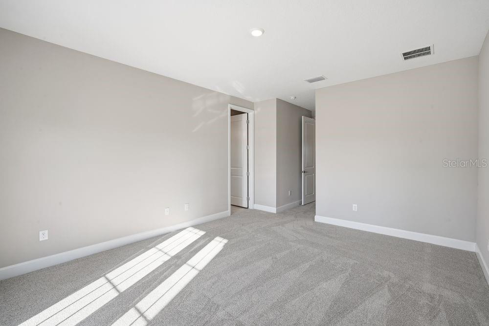 1572 TRAILHEAD LN, ZEPHYRHILLS, FL, 33541