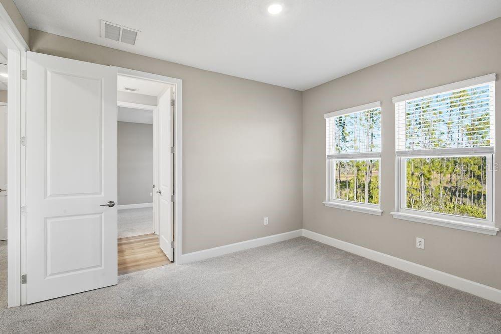 1572 TRAILHEAD LN, ZEPHYRHILLS, FL, 33541