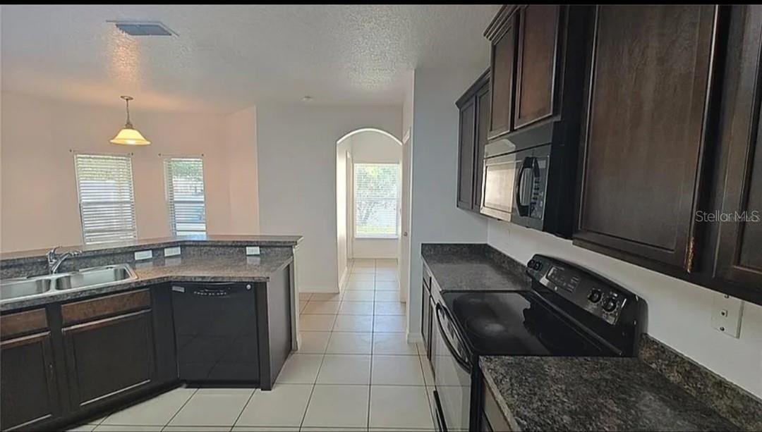 460 NADEAU WAY, APOPKA, FL, 32712