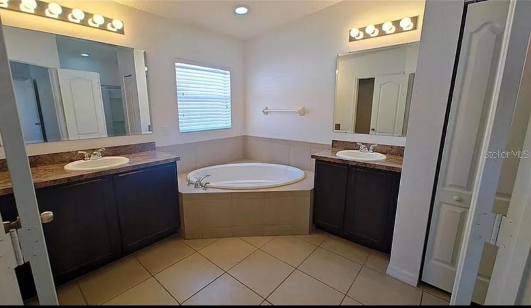 460 NADEAU WAY, APOPKA, FL, 32712