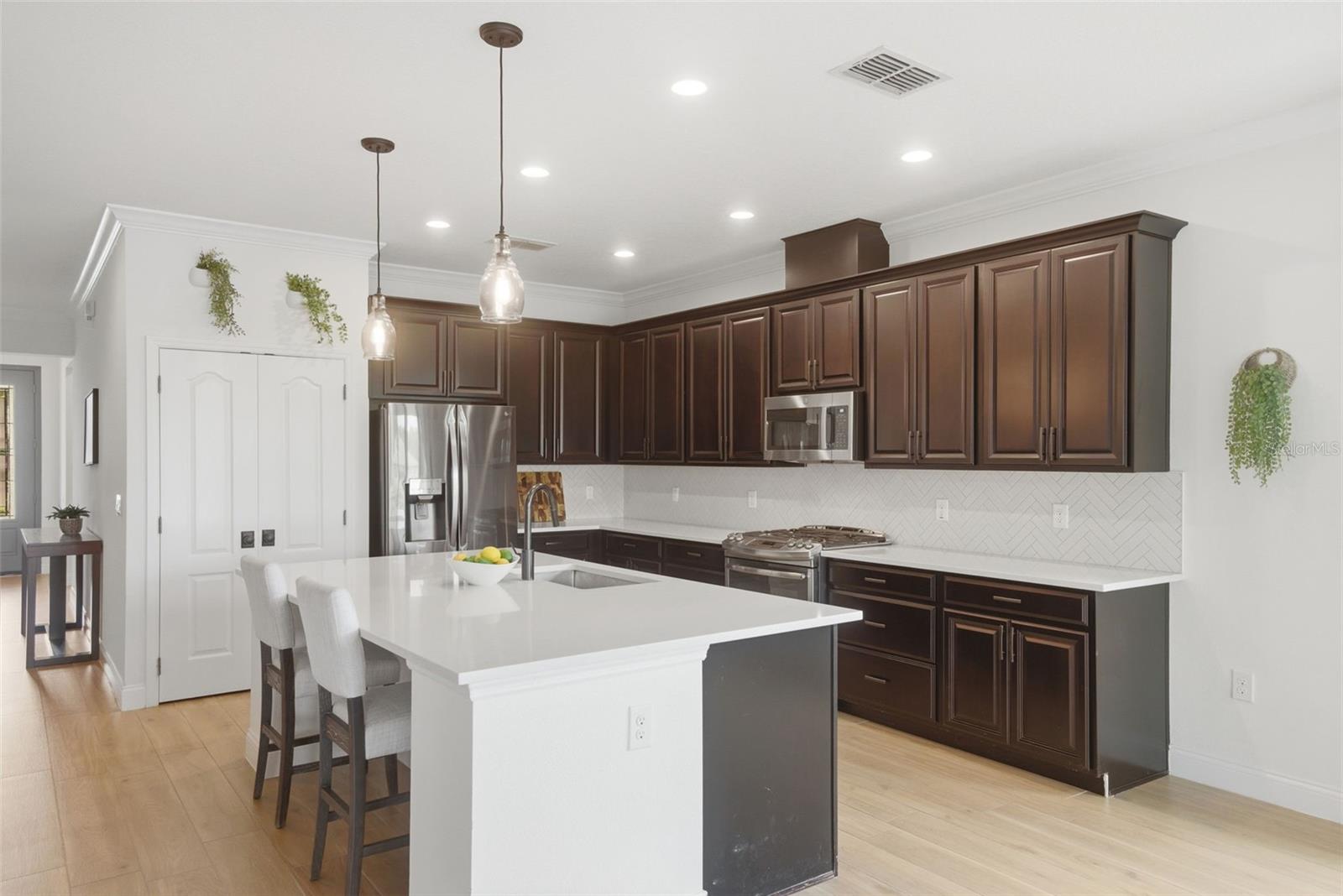 192 VERDE WAY, DEBARY, FL, 32713