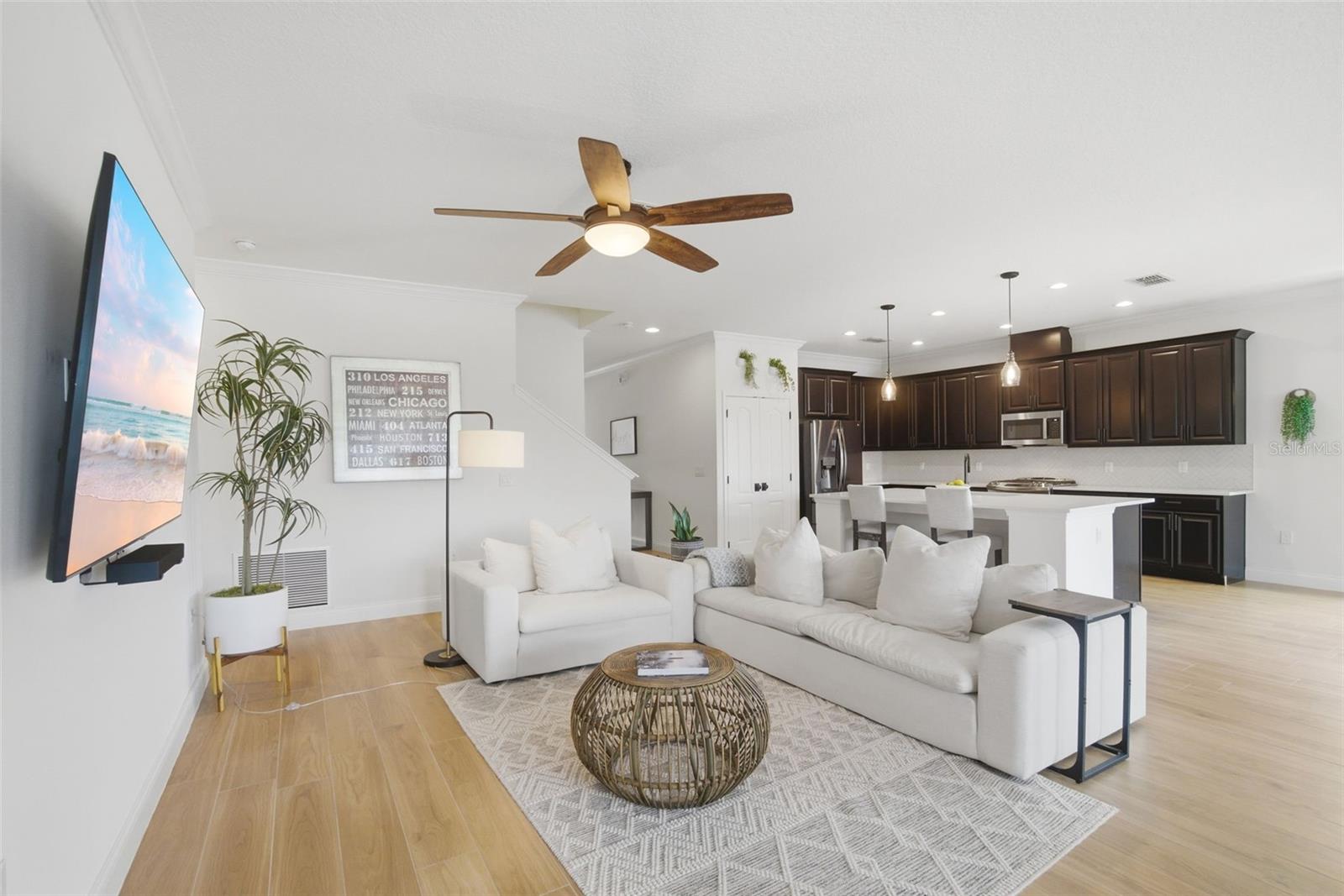 192 VERDE WAY, DEBARY, FL, 32713