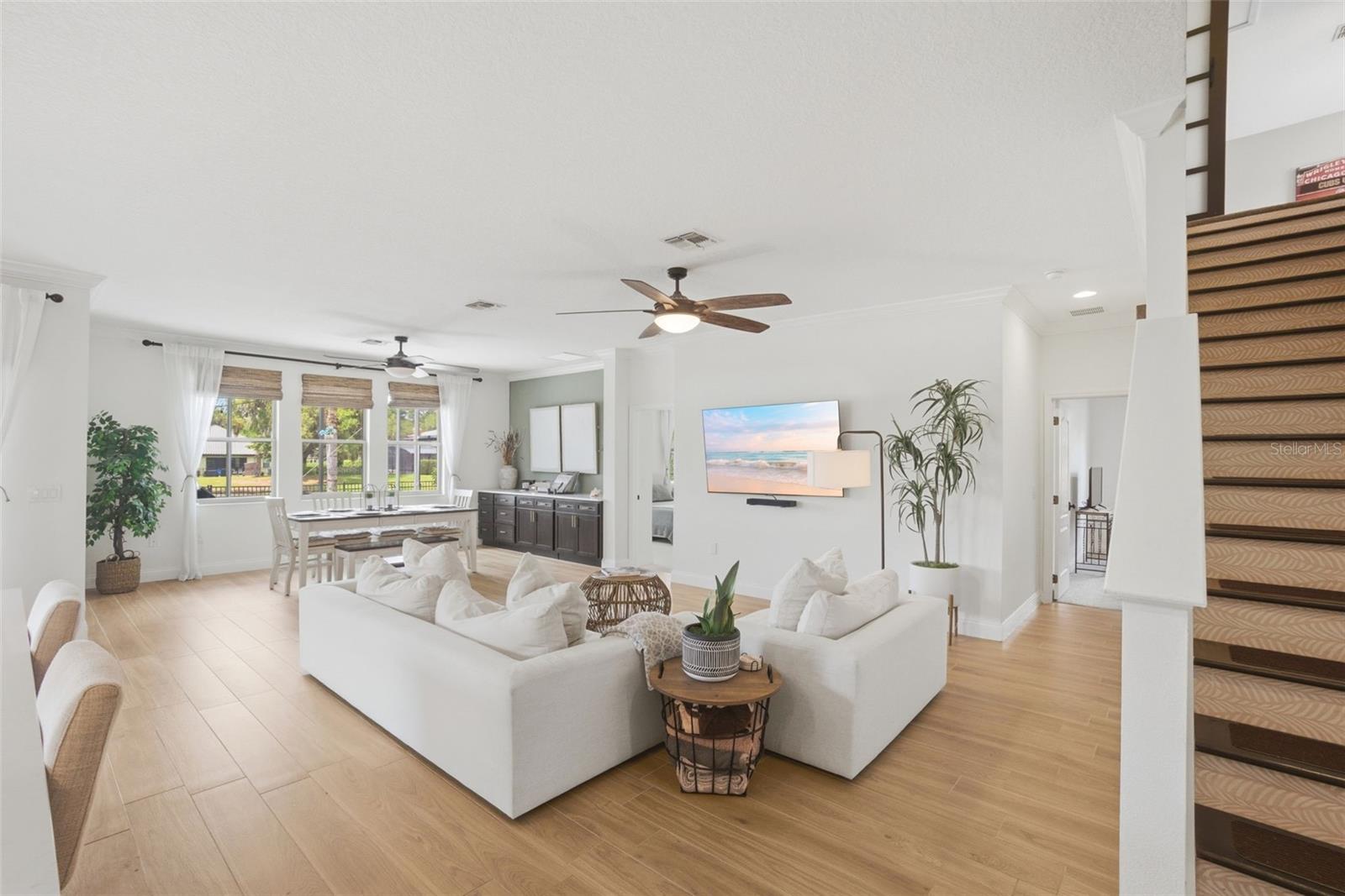 192 VERDE WAY, DEBARY, FL, 32713