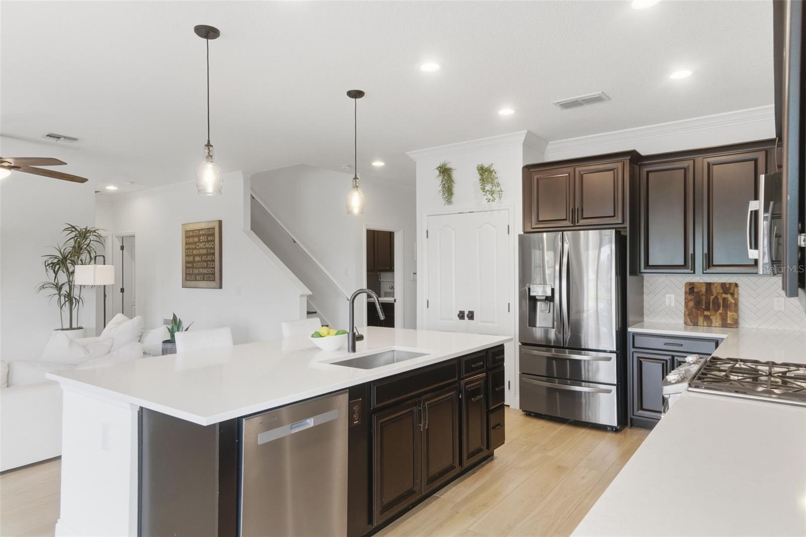 192 VERDE WAY, DEBARY, FL, 32713