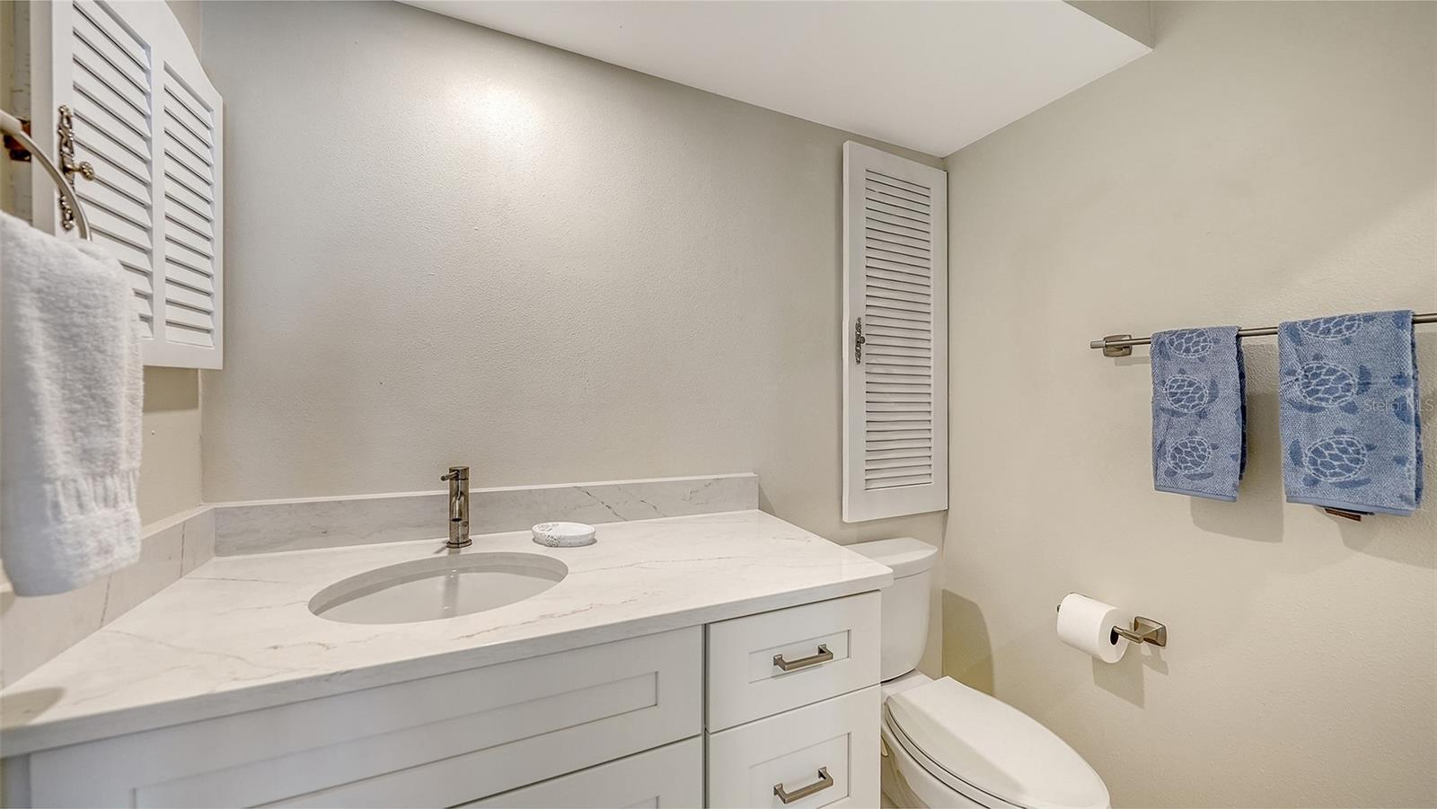 206 HOURGLASS WAY #V10, SARASOTA, FL, 34242