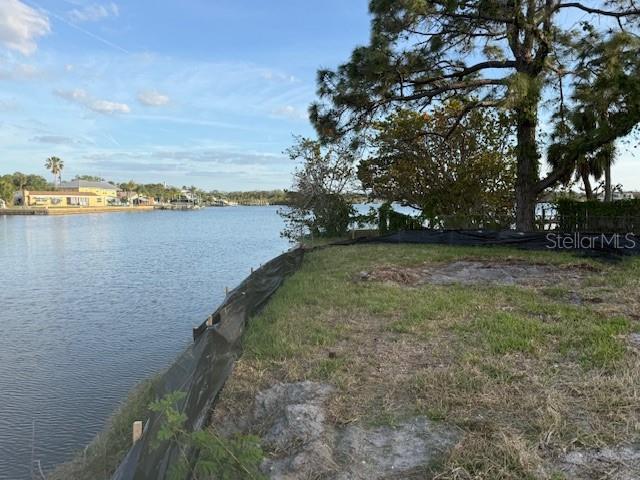 5250 MILLER BAYOU DR, PORT RICHEY, FL, 34668