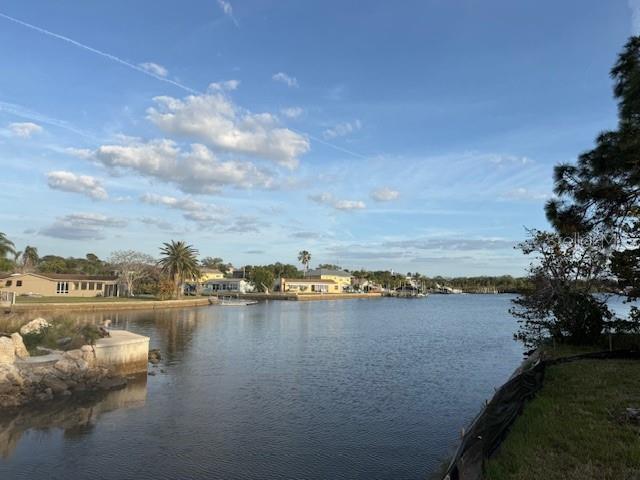 5250 MILLER BAYOU DR, PORT RICHEY, FL, 34668