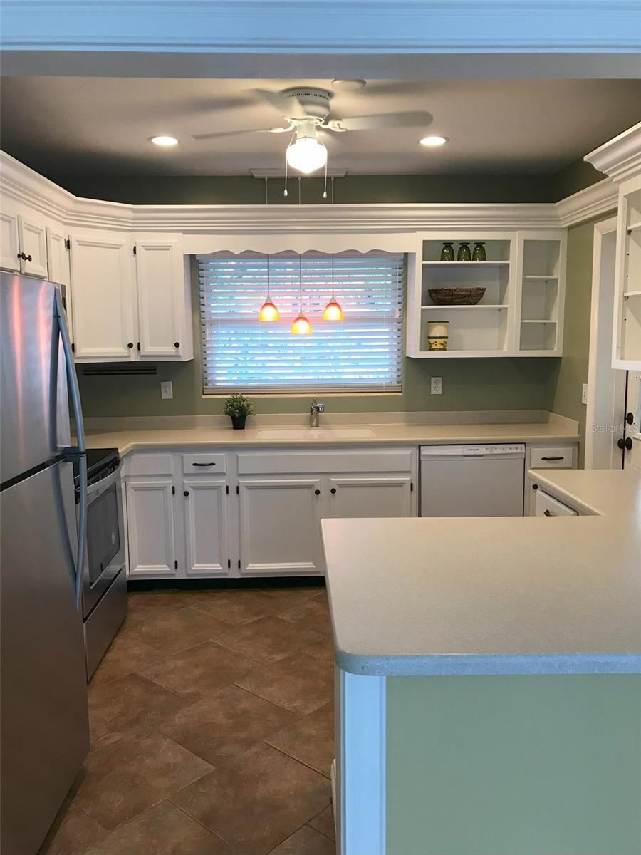 2165 SUNNYSIDE LN, SARASOTA, FL, 34239
