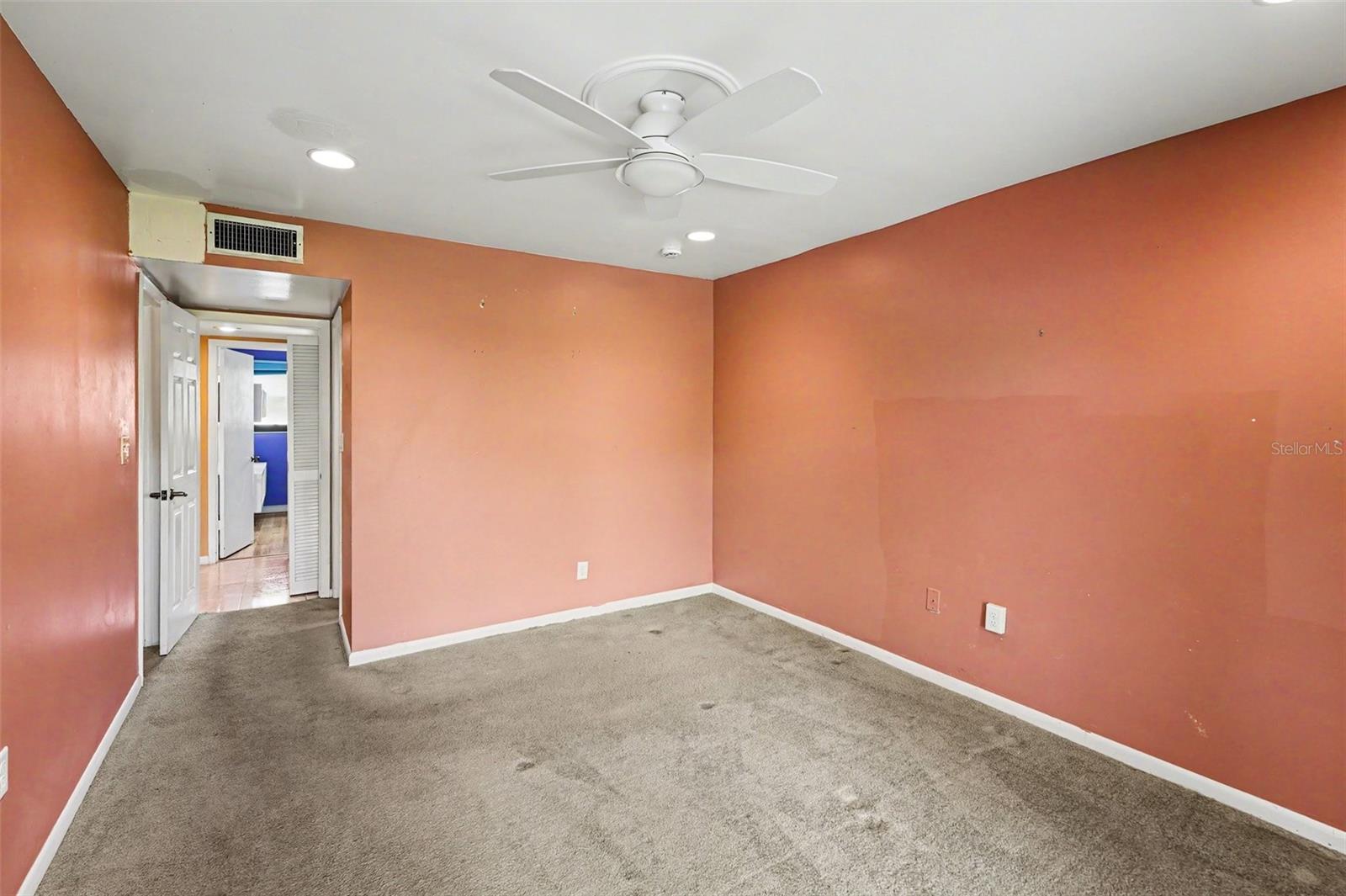 10755 VILLAGE CLUB CIR N #101, ST PETERSBURG, FL, 33716