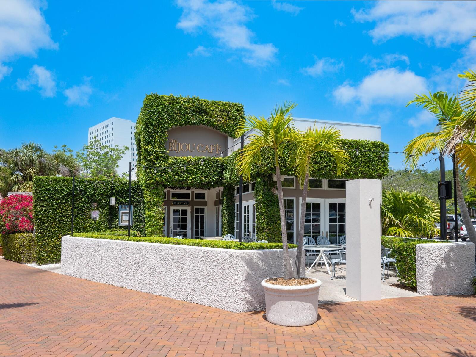 332 BOB WHITE WAY, SARASOTA, FL, 34236