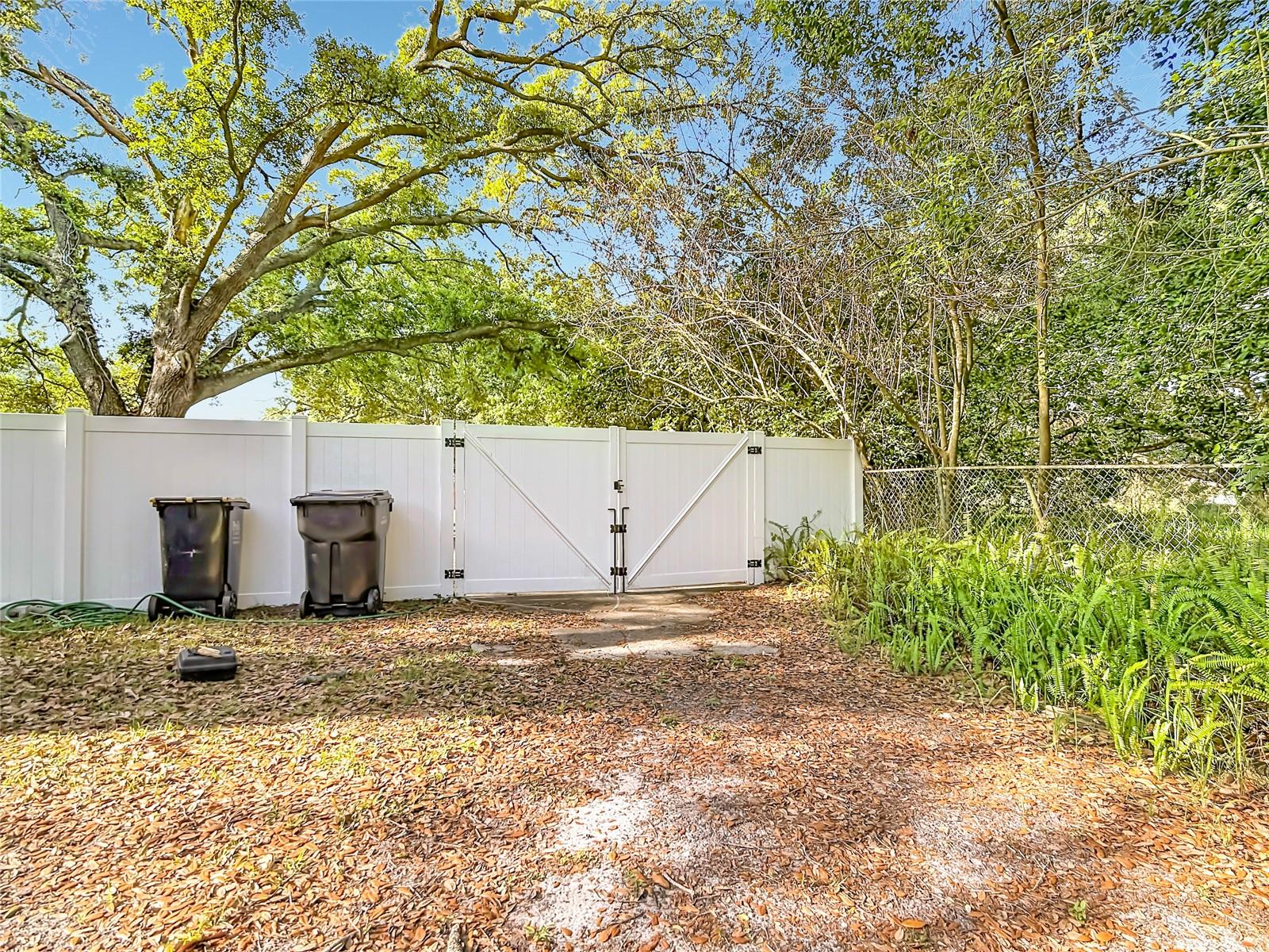 821 IRENE DR, AUBURNDALE, FL, 33823