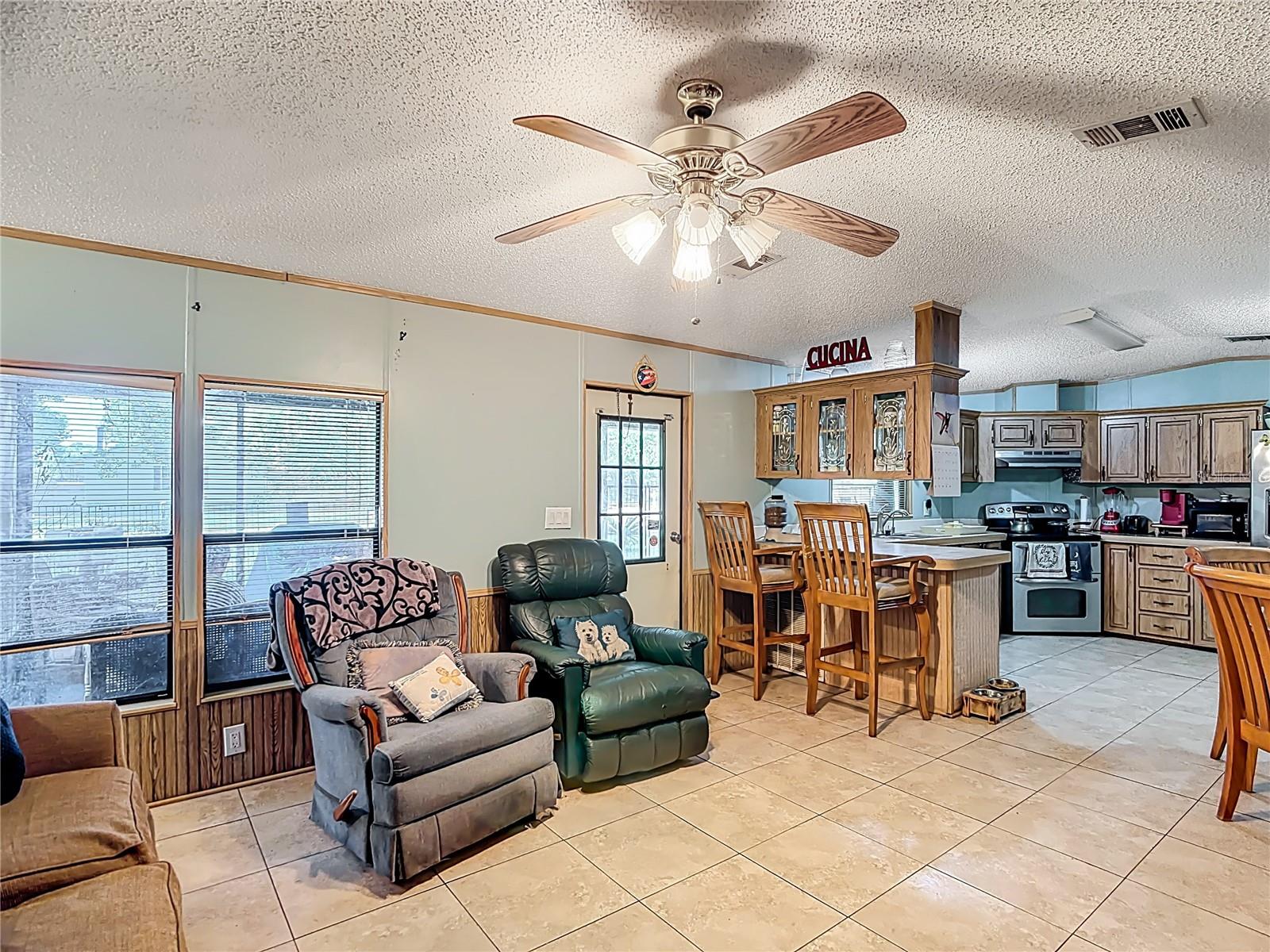 821 IRENE DR, AUBURNDALE, FL, 33823