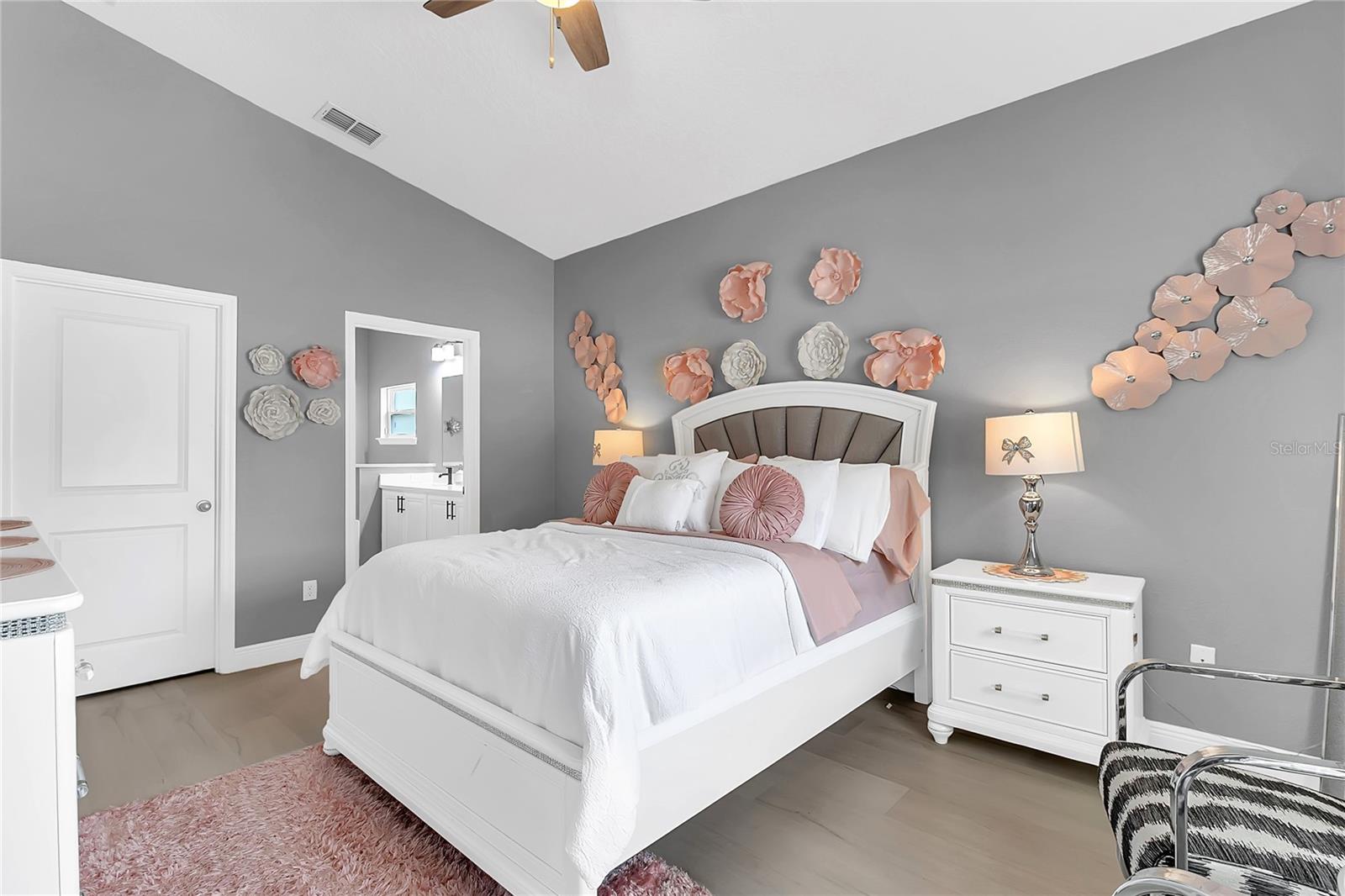 100 AURORA LN, KISSIMMEE, FL, 34758