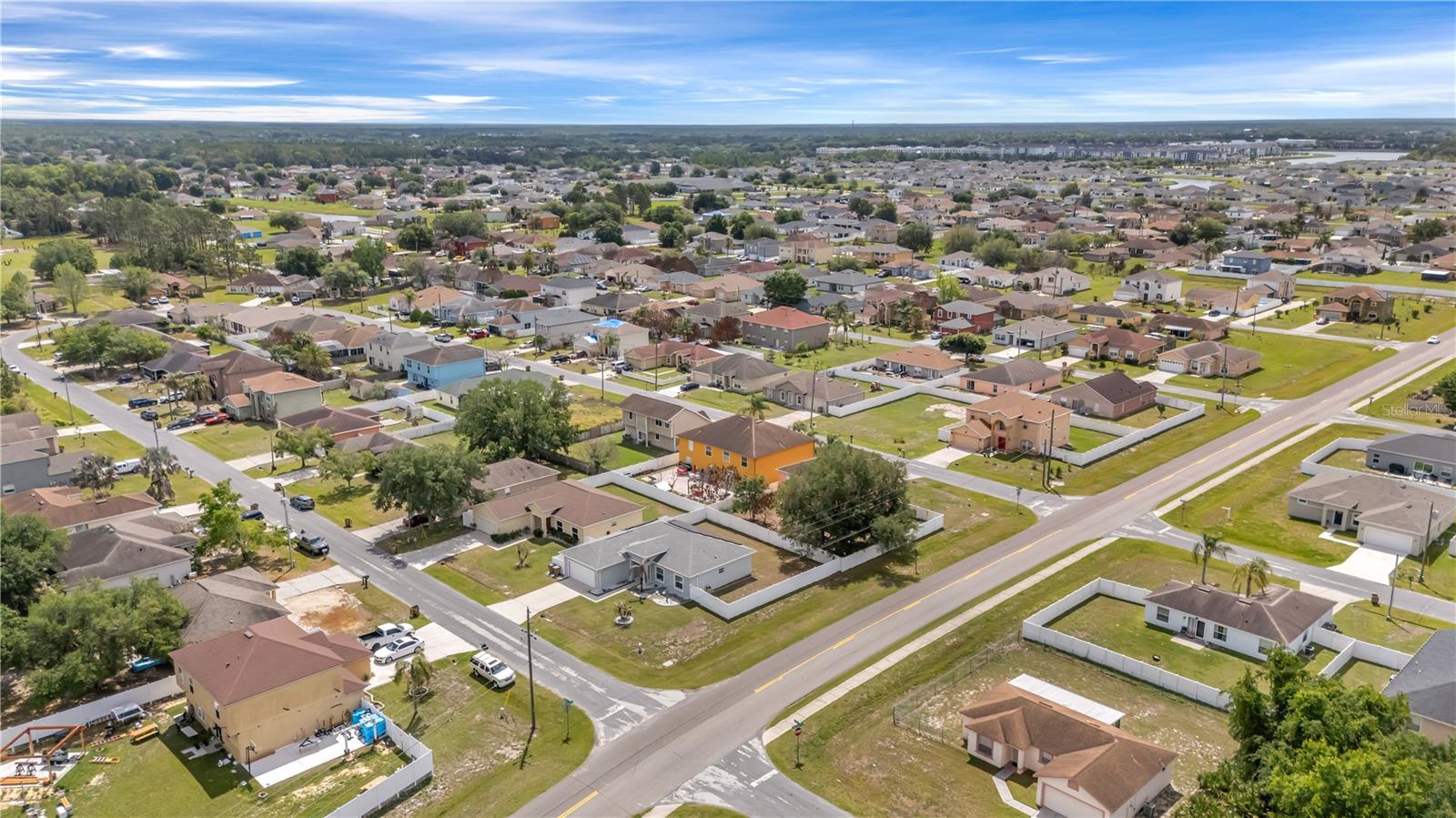 100 AURORA LN, KISSIMMEE, FL, 34758