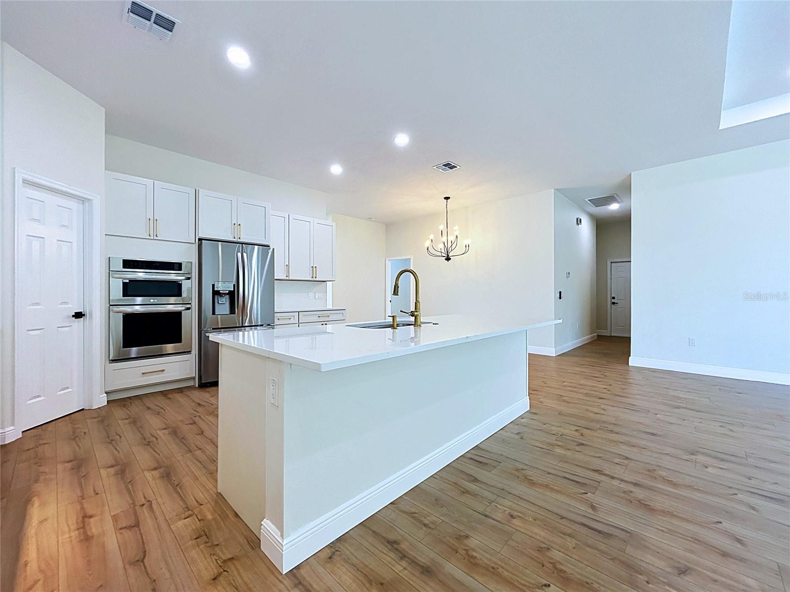 32502 GREENWOOD LOOP, WESLEY CHAPEL, FL, 33545