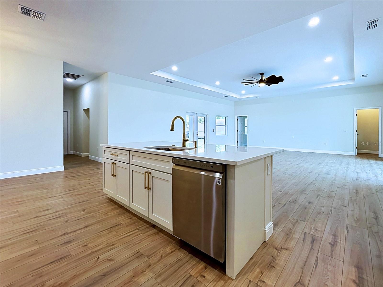 32502 GREENWOOD LOOP, WESLEY CHAPEL, FL, 33545