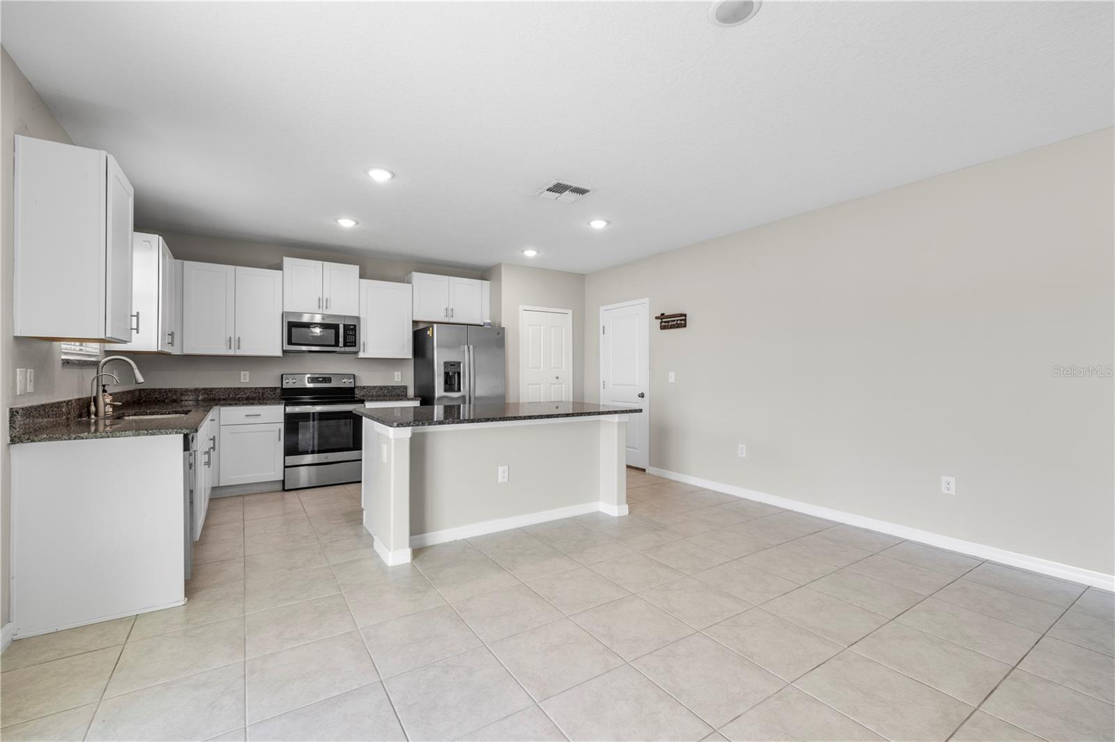 12952 WILDFLOWER MEADOW DR, RIVERVIEW, FL, 33579