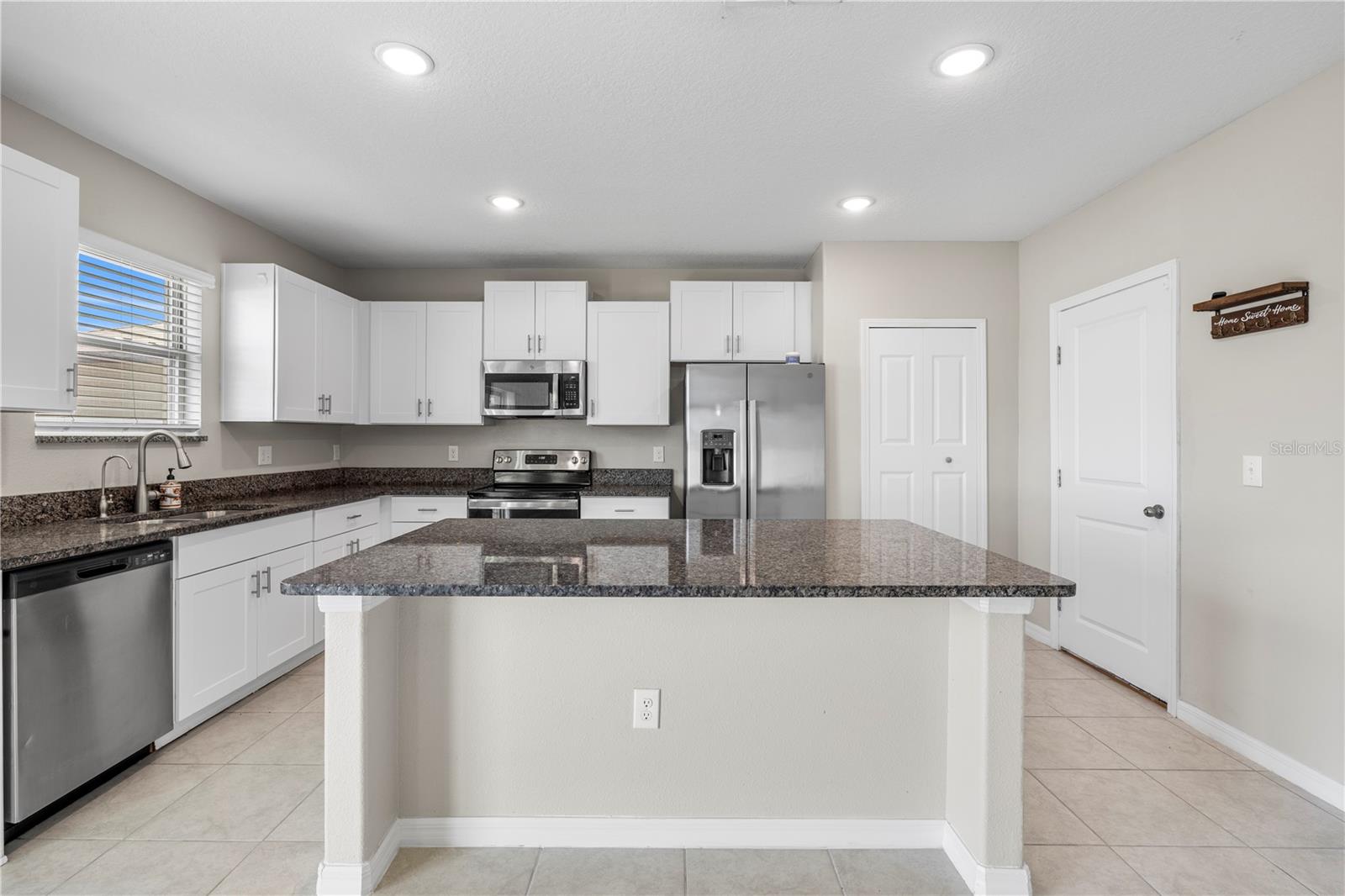 12952 WILDFLOWER MEADOW DR, RIVERVIEW, FL, 33579