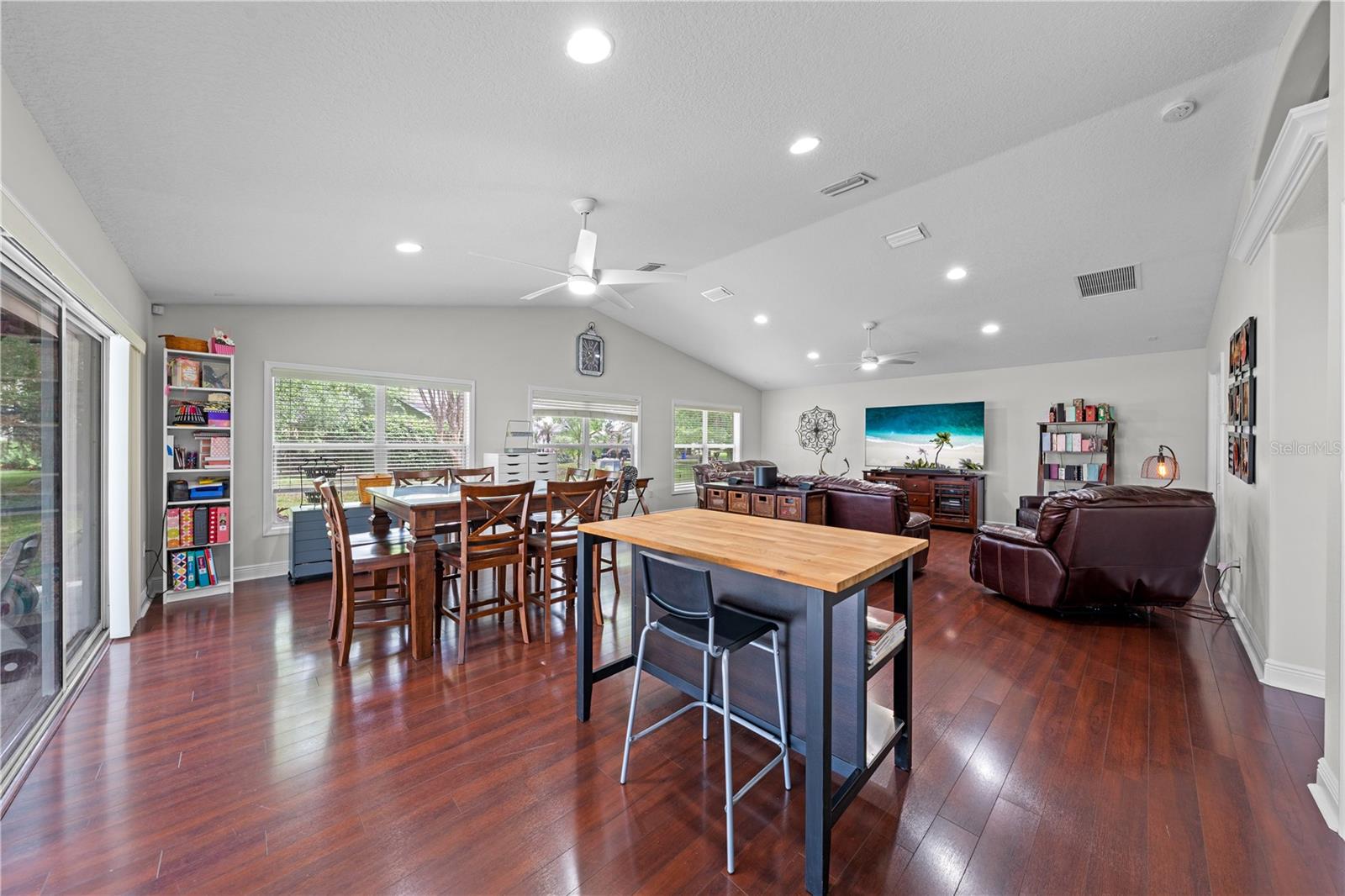 2094 CAMELOT BLVD, ST CLOUD, FL, 34772