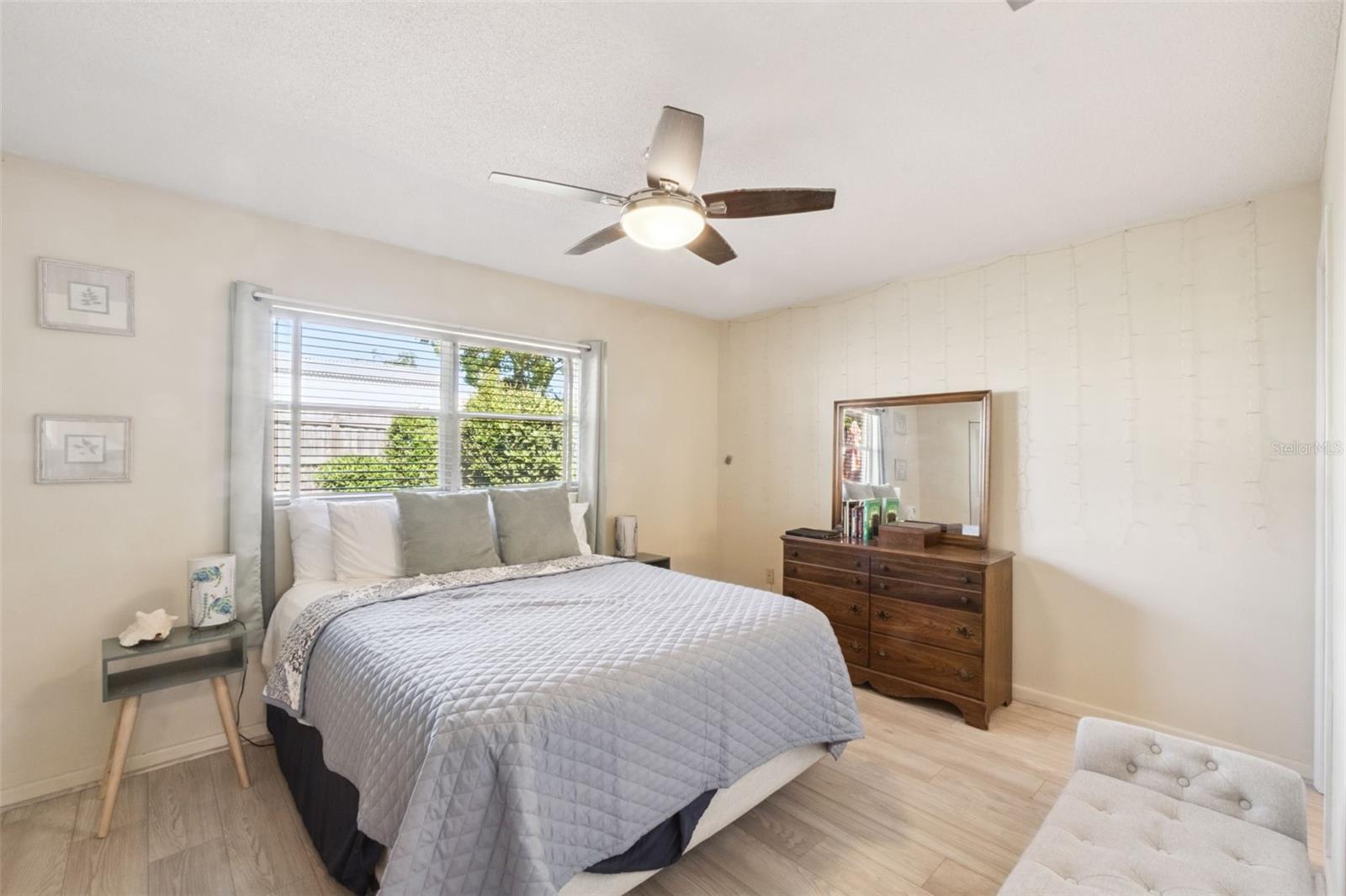 714 E MINNESOTA AVE #B, DELAND, FL, 32724