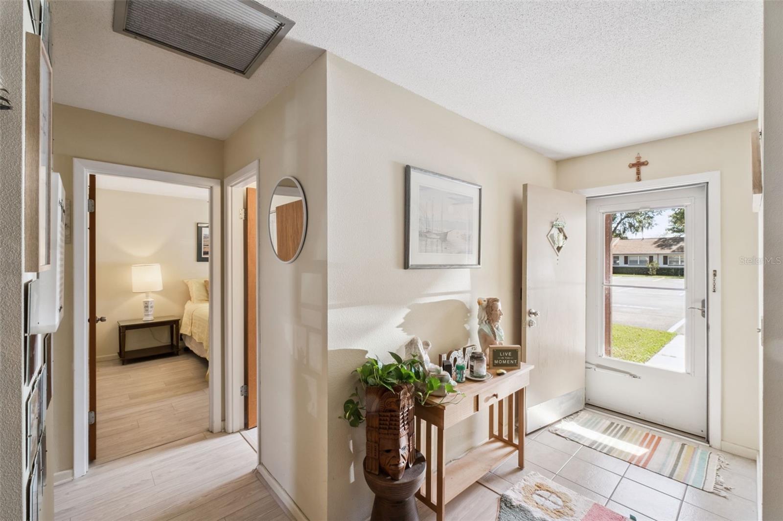 714 E MINNESOTA AVE #B, DELAND, FL, 32724