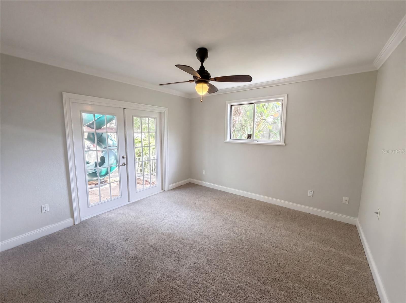 5609 EXECUTIVE DR, NEW PORT RICHEY, FL, 34652