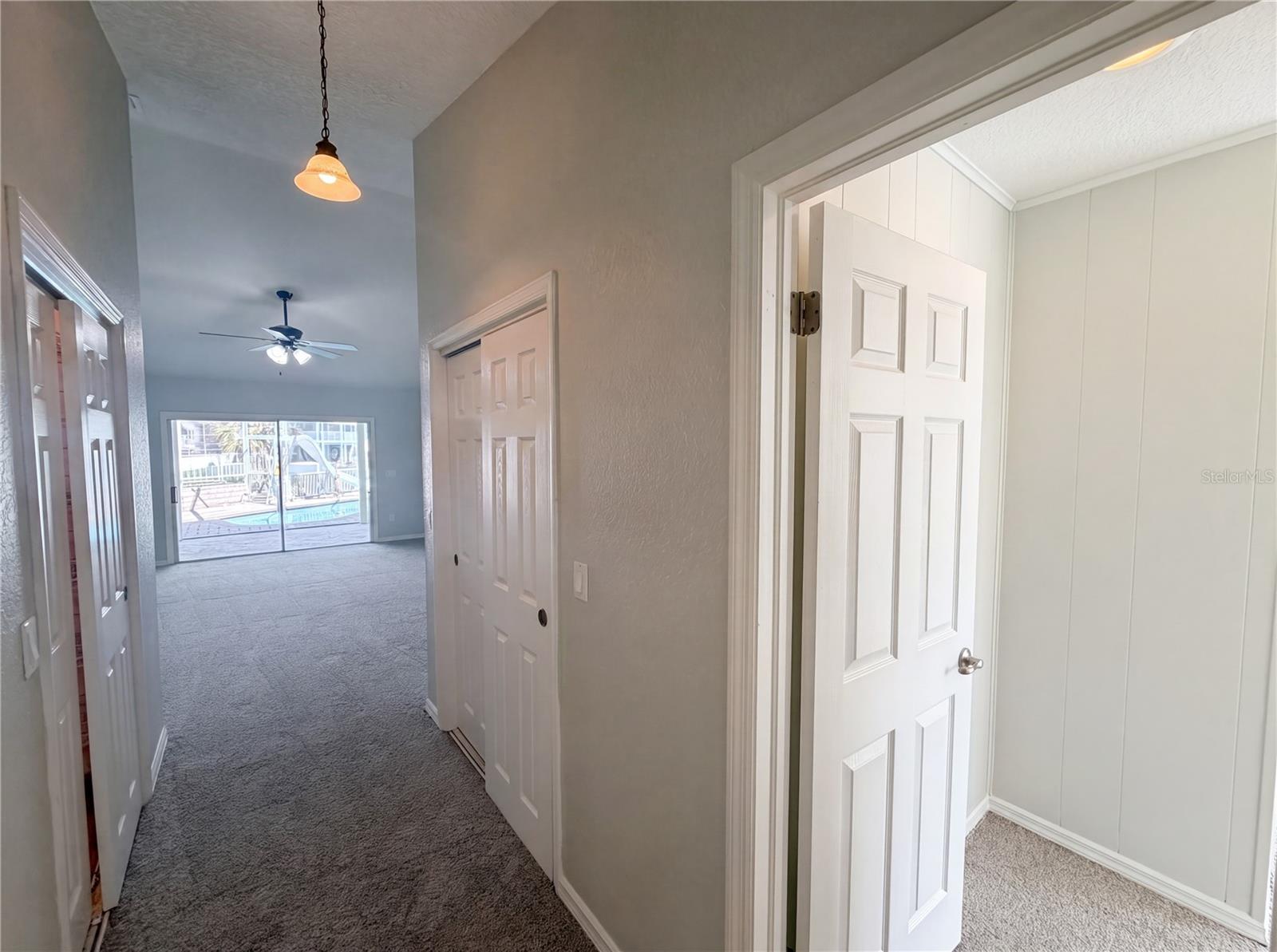 5609 EXECUTIVE DR, NEW PORT RICHEY, FL, 34652