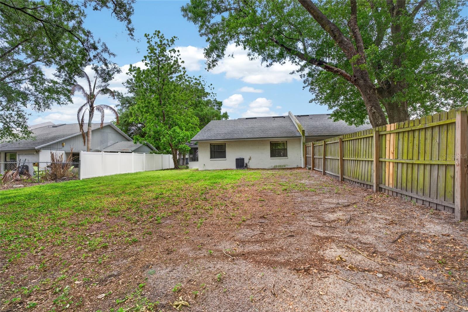 1140 DOSSEYWOOD LN, LAKELAND, FL, 33811