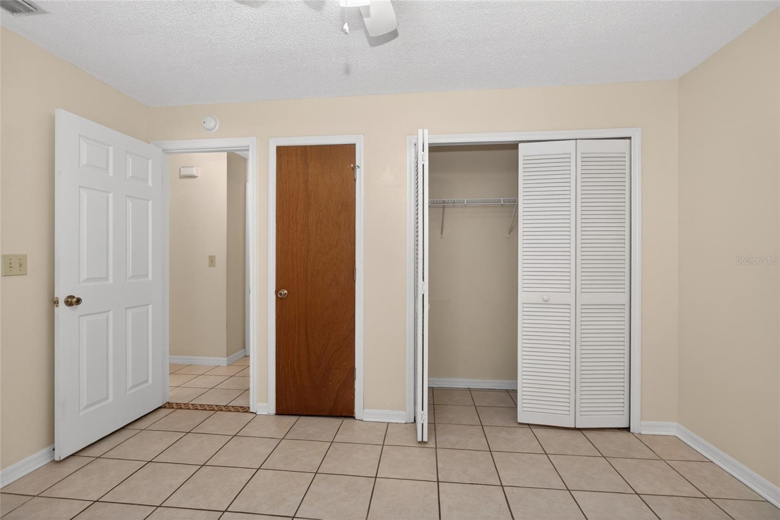 1140 DOSSEYWOOD LN, LAKELAND, FL, 33811