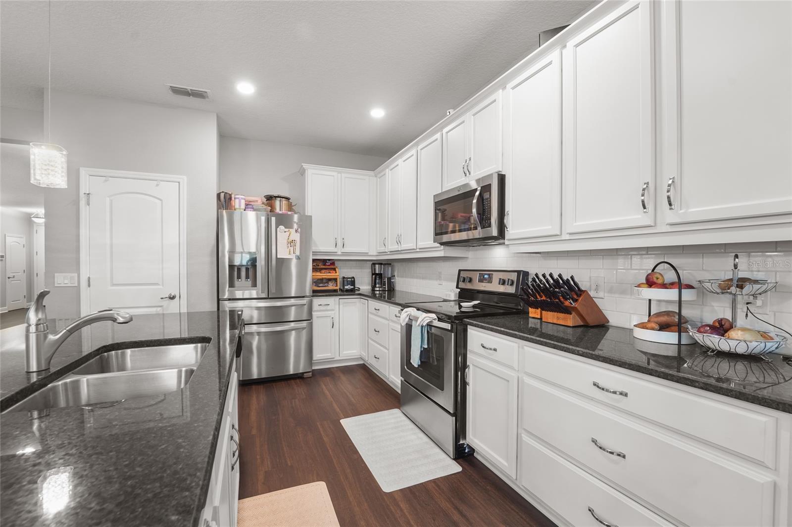 5880 MARMALADE LN, SEMINOLE, FL, 33772