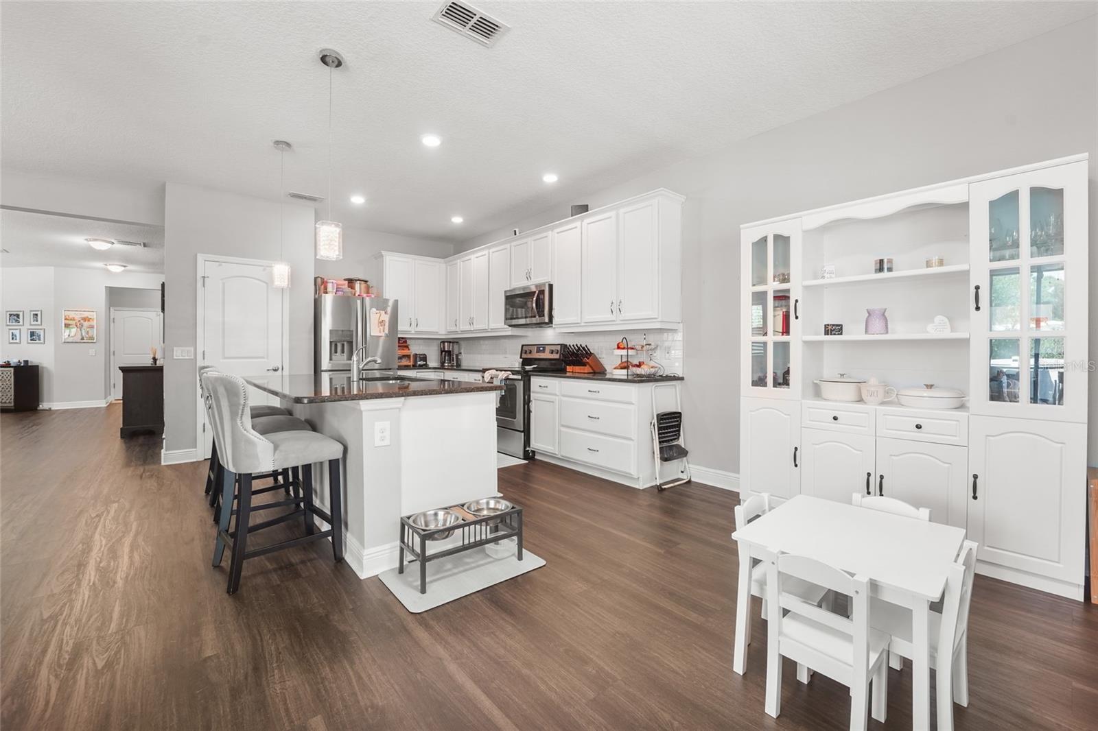 5880 MARMALADE LN, SEMINOLE, FL, 33772