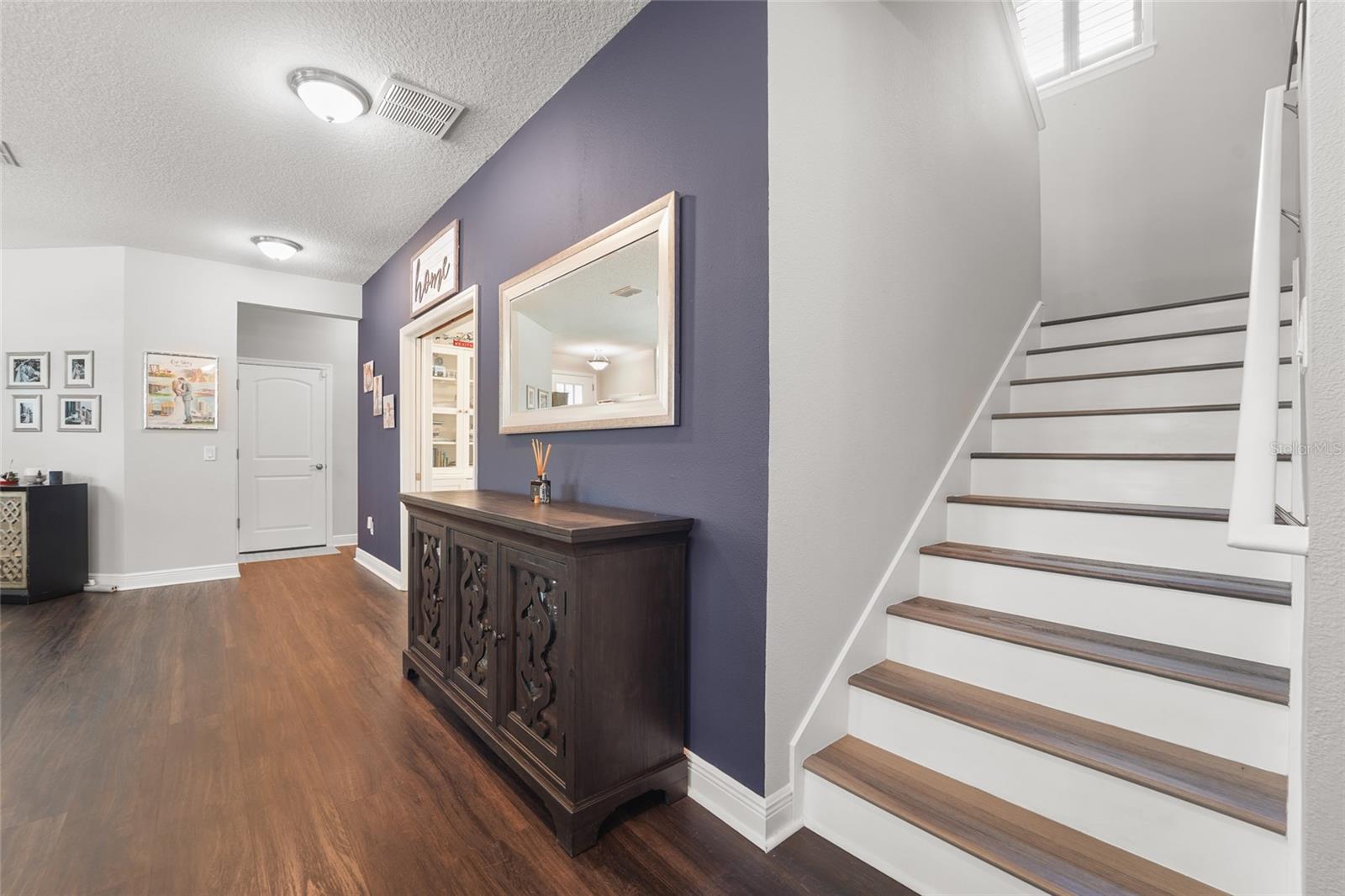 5880 MARMALADE LN, SEMINOLE, FL, 33772